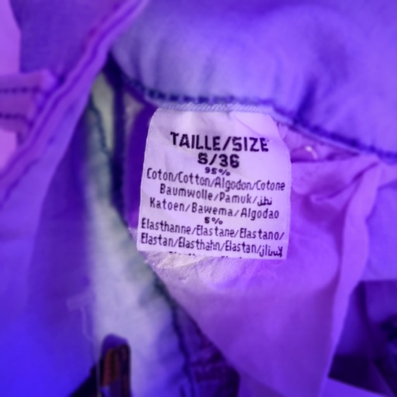 blue jean shorts - Picture 3 of 5